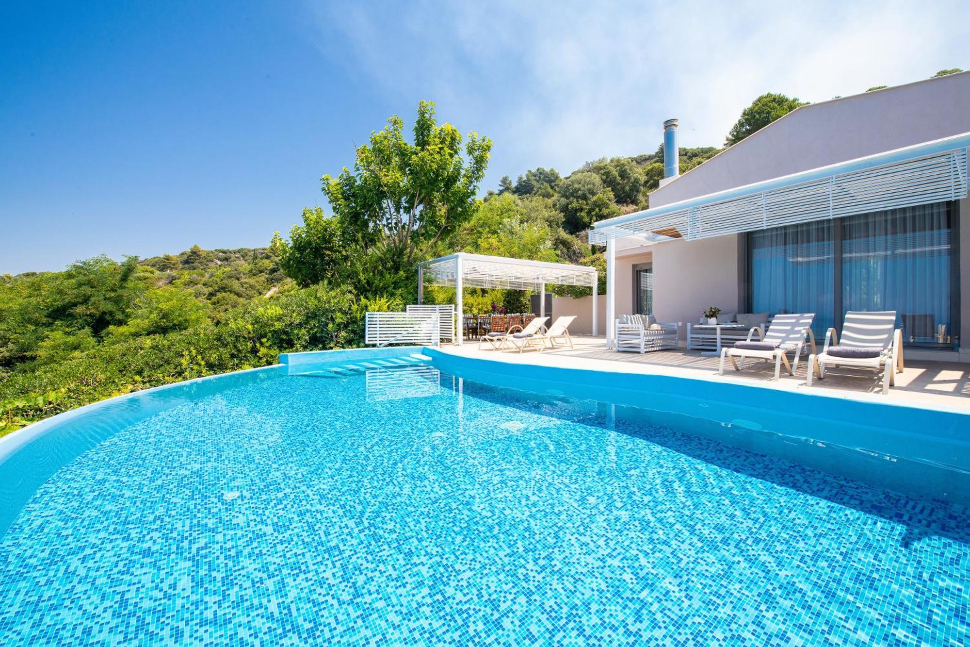 Mare Dei Ionian Skafidia